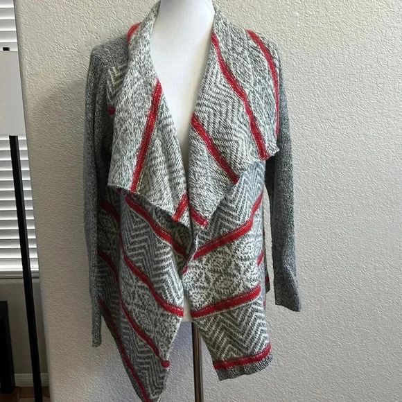 American Eagle outfitters Cardigan - Picture 1 of 4